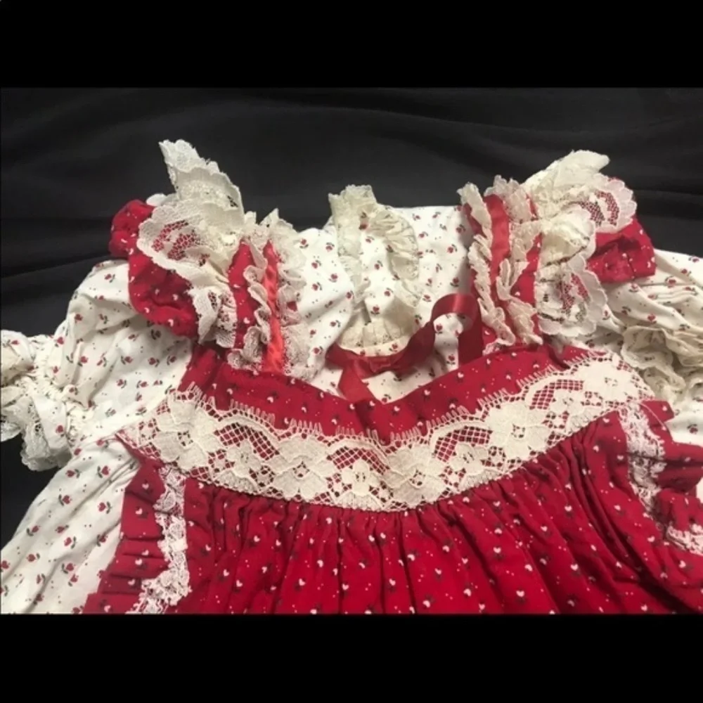 Vintage smocked Christmas dress 6-9 months unbranded